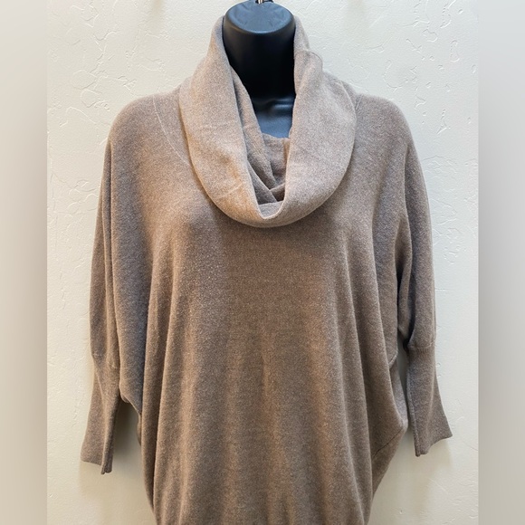 If It Were Me Cowl Neck Sweater Size S - Picture 6 of 10